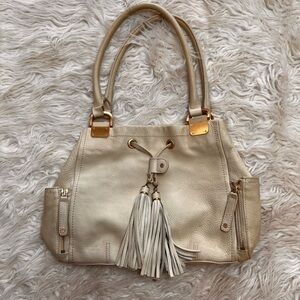 Pelle Studio Women’s Winter White Fandango Leather Handbag